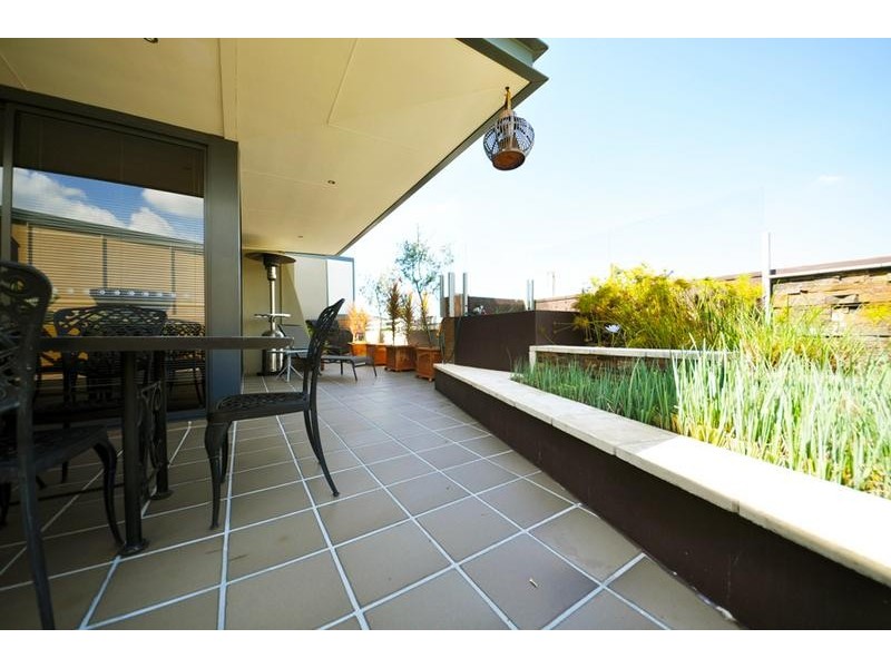 110 Commercial Road, Teneriffe QLD 4005