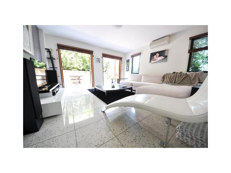 279a Kent Street, Newstead QLD 4006