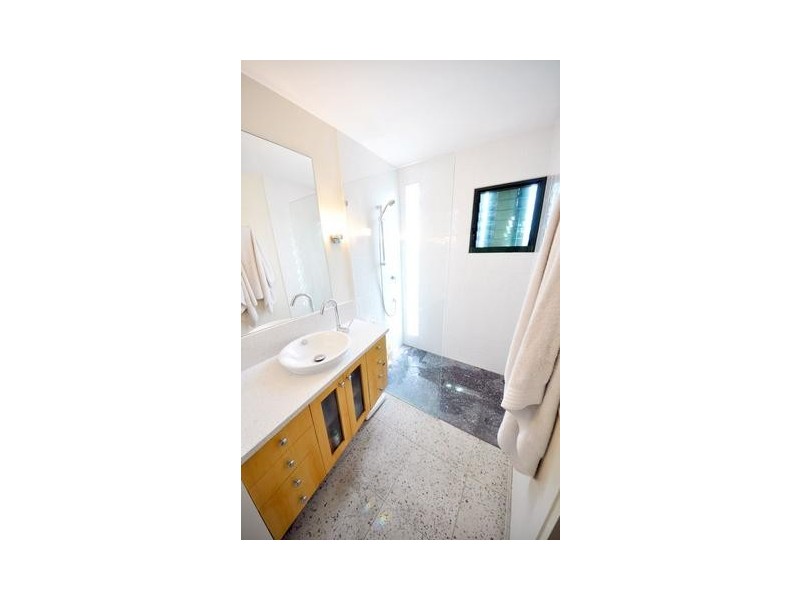 279a Kent Street, Newstead QLD 4006