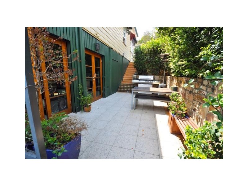 279a Kent Street, Newstead QLD 4006