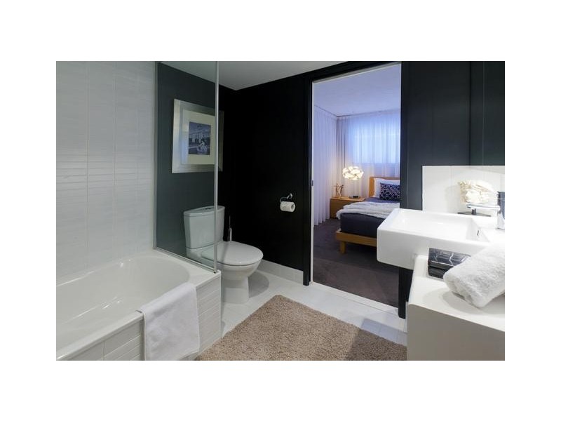 210/1 Ella Street, Newstead QLD 4006