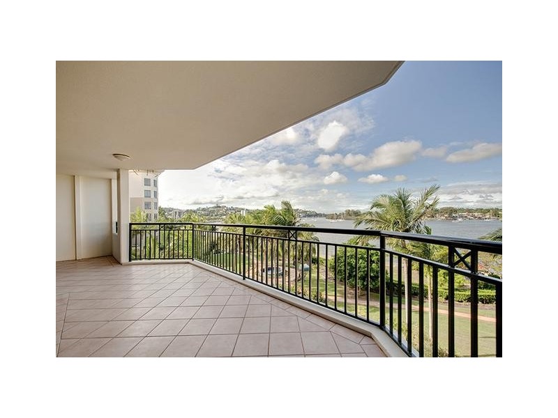 202/53A Newstead Terrace, Newstead QLD 4006
