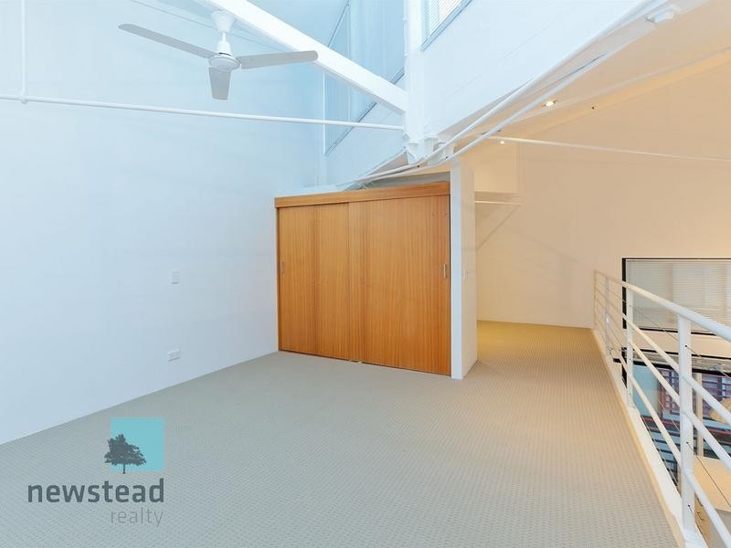 53 Vernon Tce, Teneriffe QLD 4005