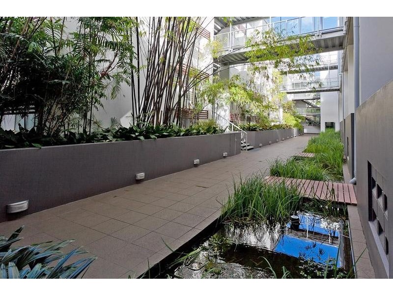 1 Ella Street, Newstead QLD 4006