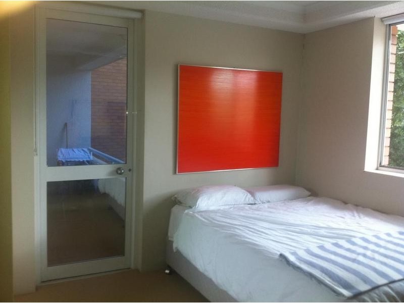 24/15 Vernon Terrace, Teneriffe QLD 4005