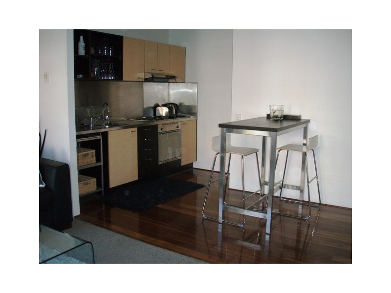 139 Commercial Rd, Teneriffe QLD 4005