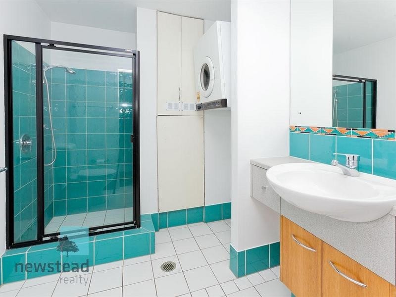 53 Vernon Terrace, Teneriffe QLD 4005