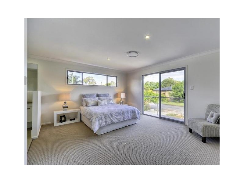 54 Somers Street, Nudgee QLD 4014