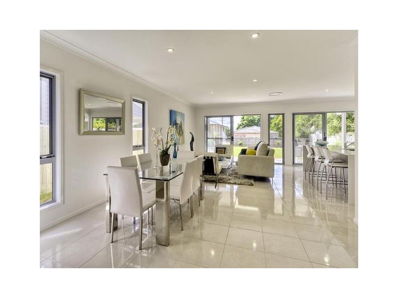 54 Somers Street, Nudgee QLD 4014