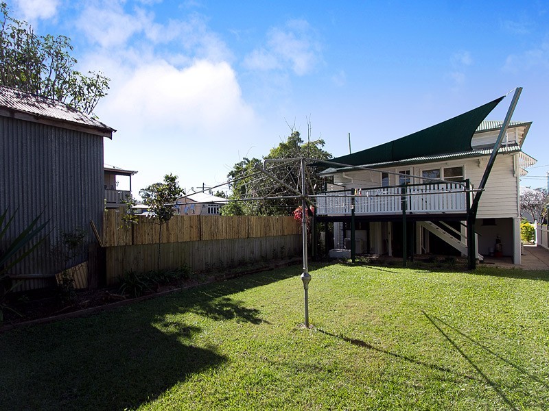 53 Baron Street, Greenslopes QLD 4120