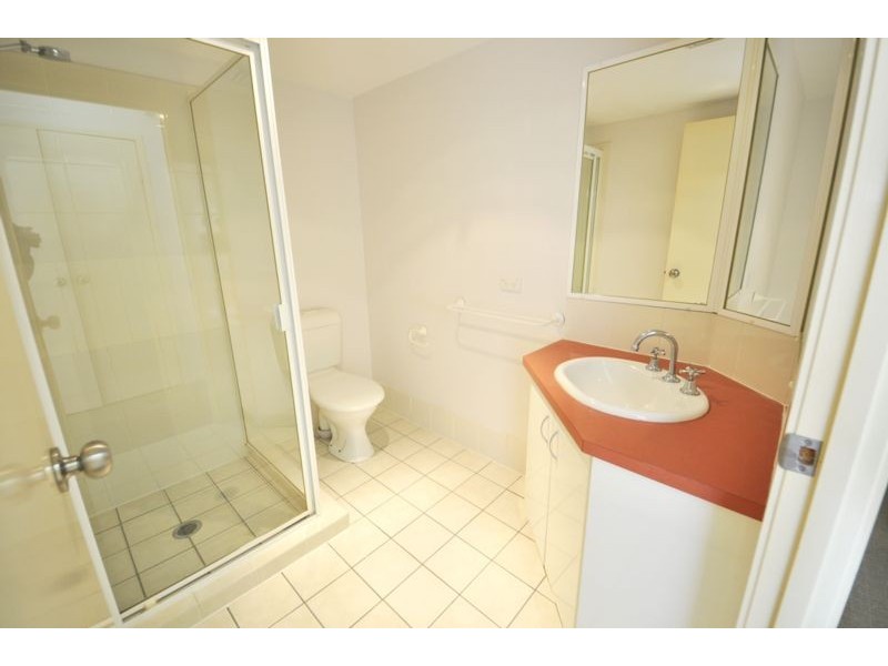 2/55 Miles Street, Clayfield QLD 4011