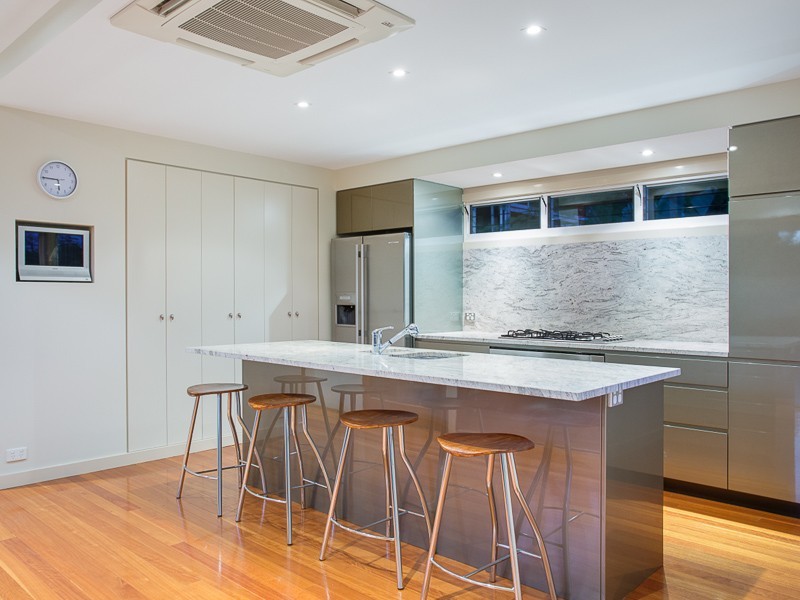 26 Ellen st, Albion QLD 4010