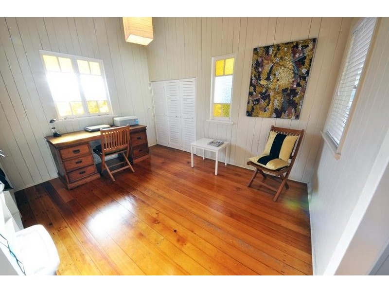 26 Ellen st, Albion QLD 4010