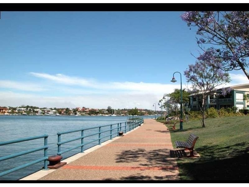 139 Commercial Rd, Teneriffe QLD 4005