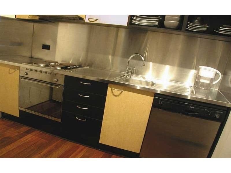 139 Commercial Rd, Teneriffe QLD 4005