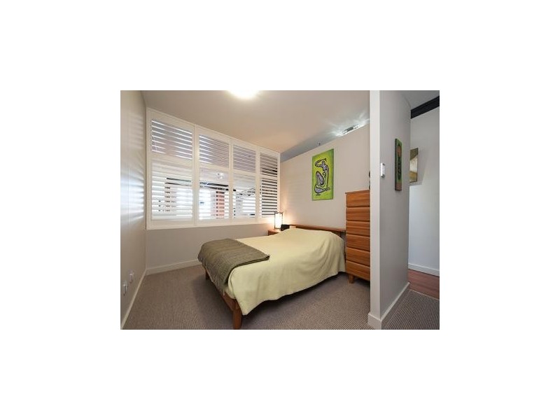 64 Macquarie Street, Teneriffe QLD 4005