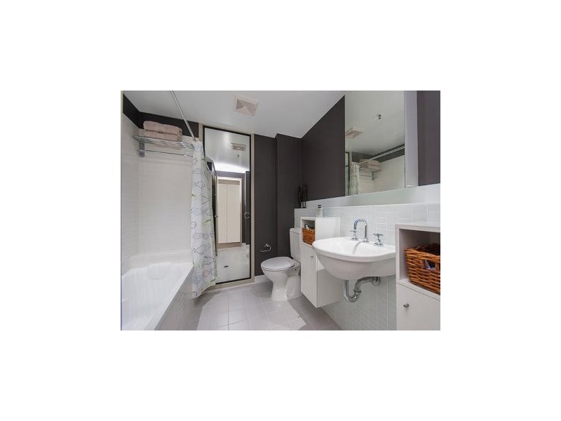 64 Macquarie Street, Teneriffe QLD 4005