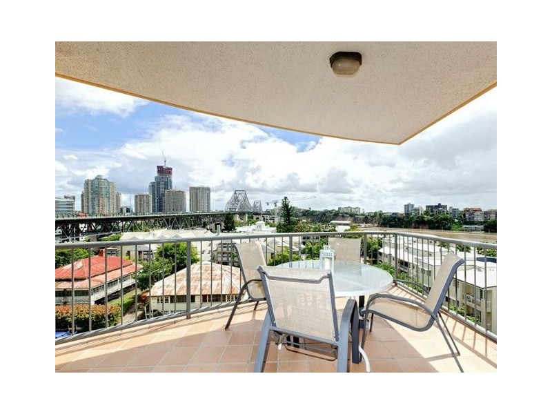 5058/55 Baildon st, Kangaroo Point QLD 4169