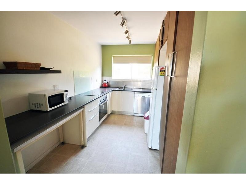 2/42 Gregory Tce, Clayfield QLD 4011