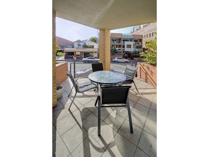 139 Commercial Rd, Teneriffe QLD 4005