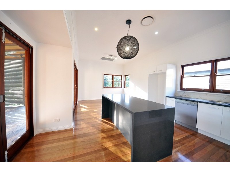 73 Rainworth Road, Bardon QLD 4065