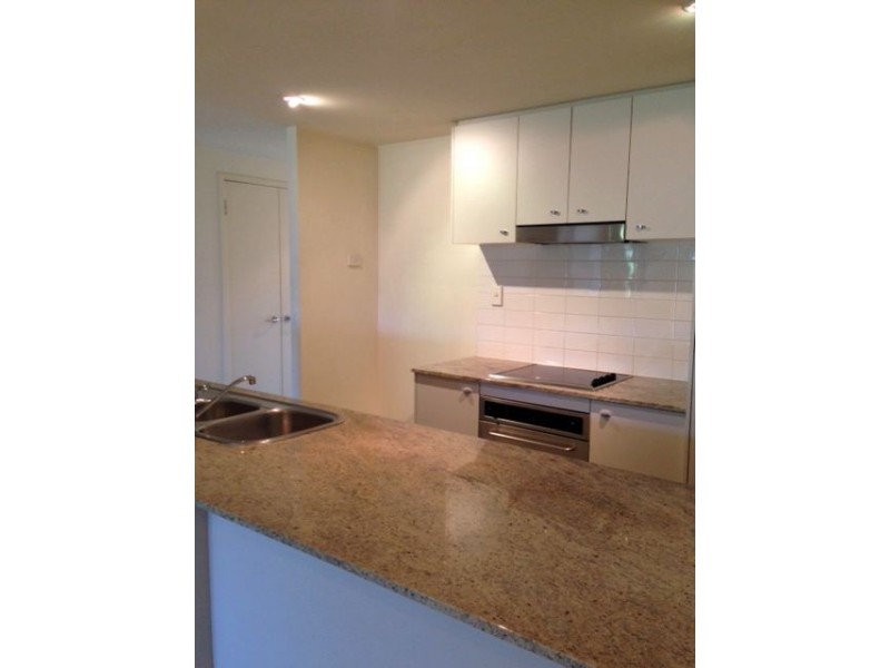 16/1 Newstead Aveneue, Newstead QLD 4006