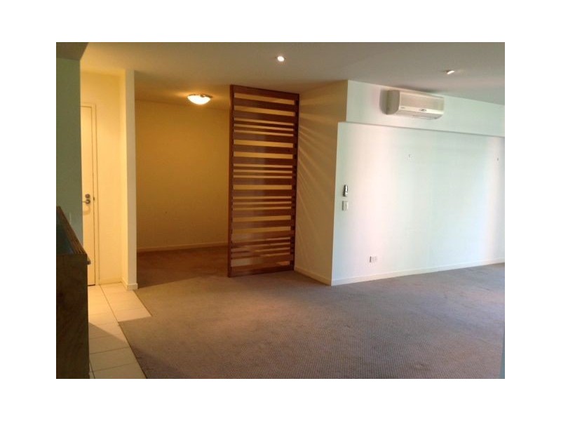 16/1 Newstead Aveneue, Newstead QLD 4006