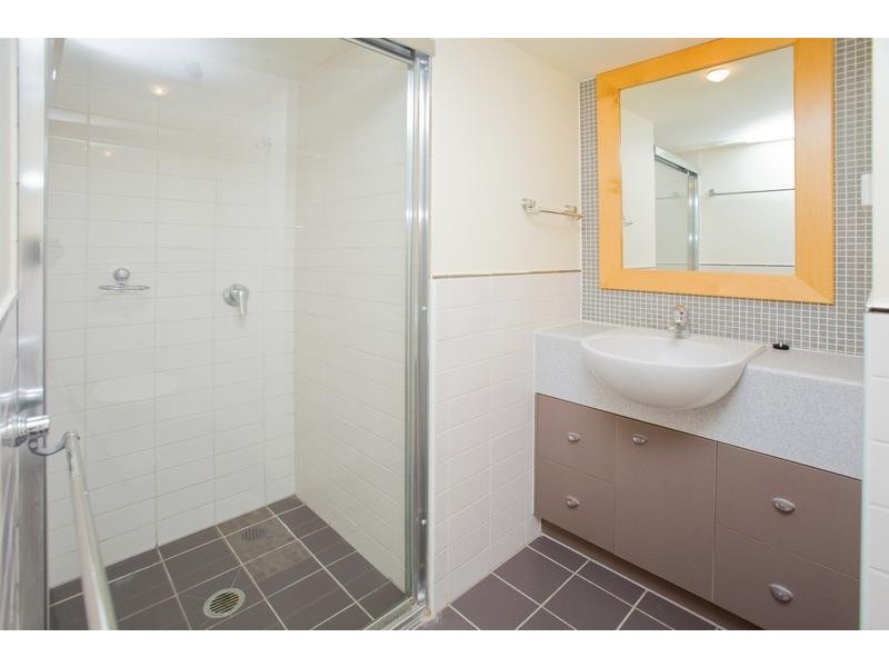 18/1 Newstead Avenue, Newstead QLD 4006