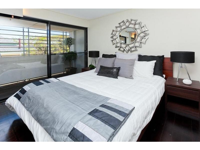 3/7 Withington Street, East Brisbane QLD 4169