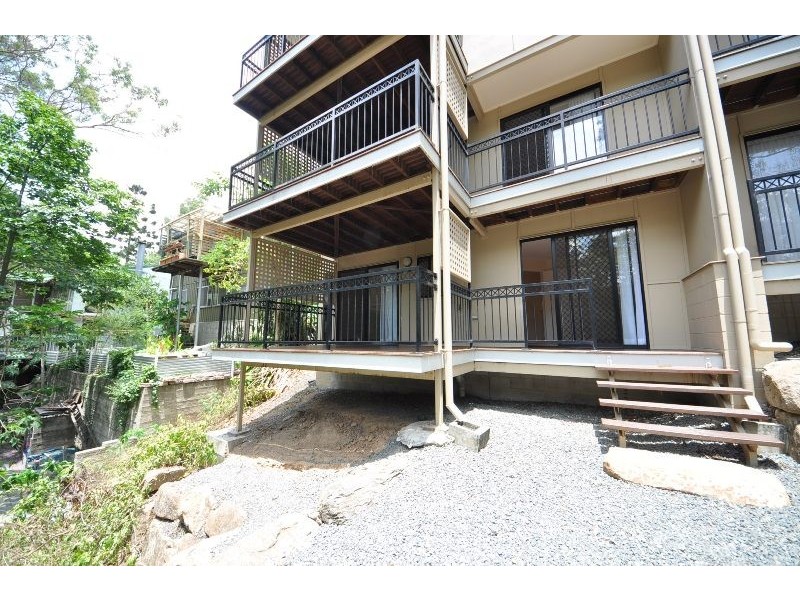 30A Dauphin Terrace, Highgate Hill QLD 4101