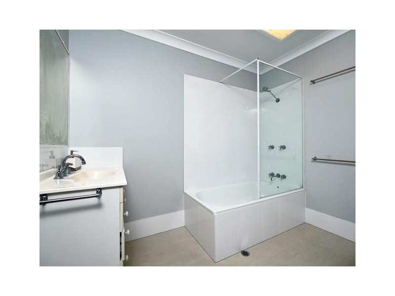 3/25 Heath Street, East Brisbane QLD 4169