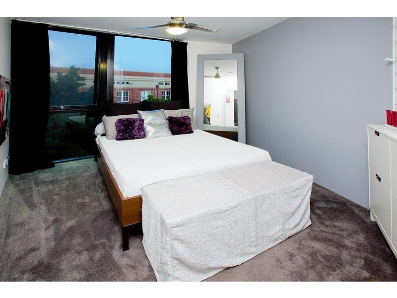 139 Commercial Rd, Teneriffe QLD 4005