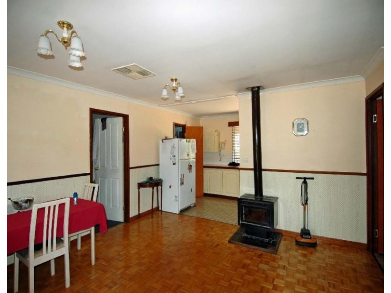 2982 NORTHAM ROAD, York WA 6302