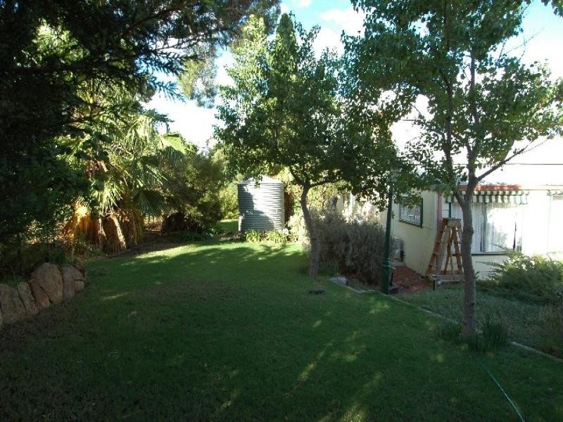 21 Grey Street, York WA 6302