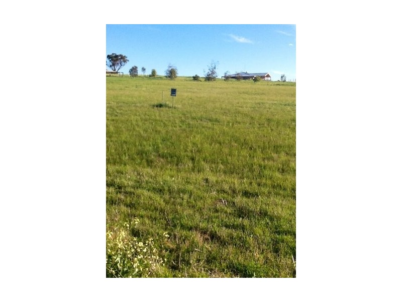 80 Red Swamp Place, York WA 6302