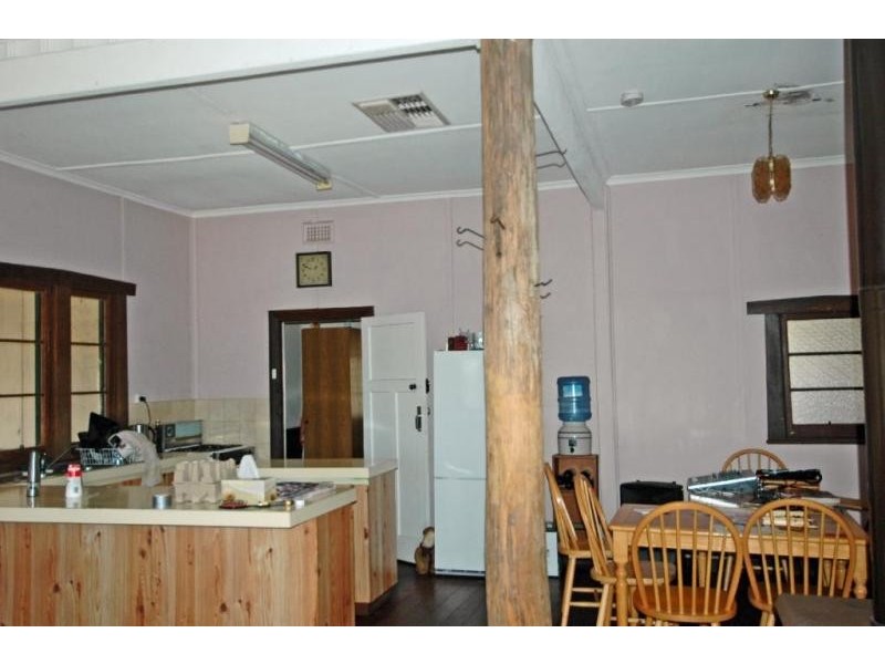 72 Quairading Road, York WA 6302