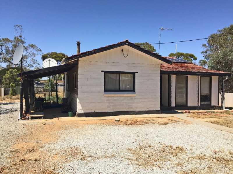 109 CORANATION STREET, Trayning WA 6488
