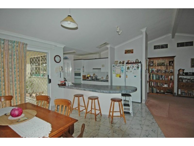 19 Brooking Street, Beverley WA 6304