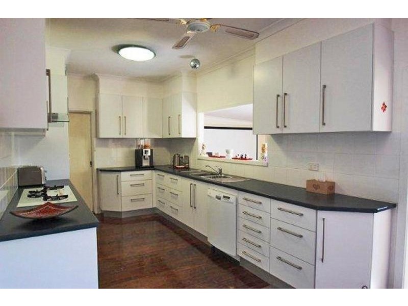 86 Brooking Street, Beverley WA 6304