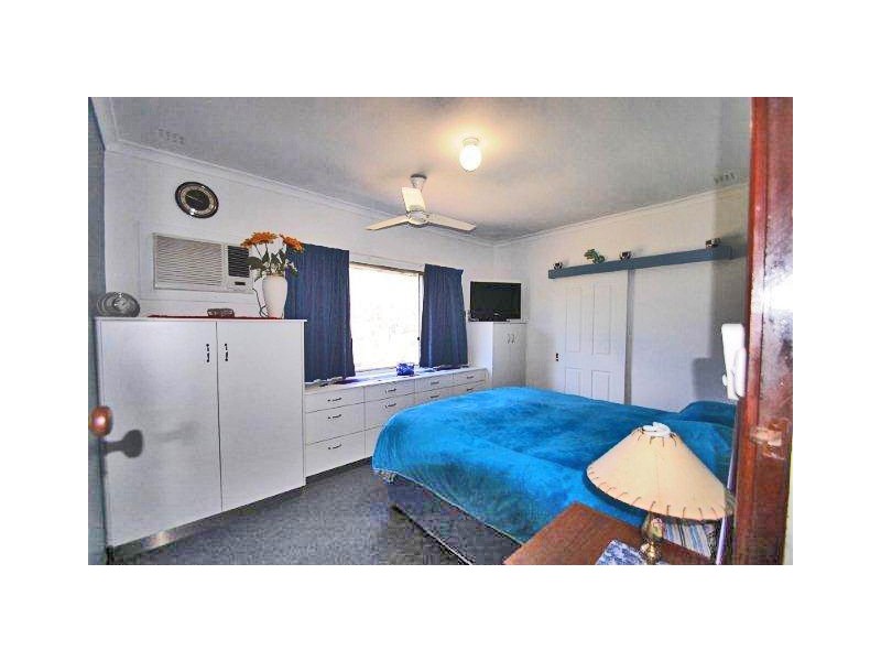 86 Brooking Street, Beverley WA 6304