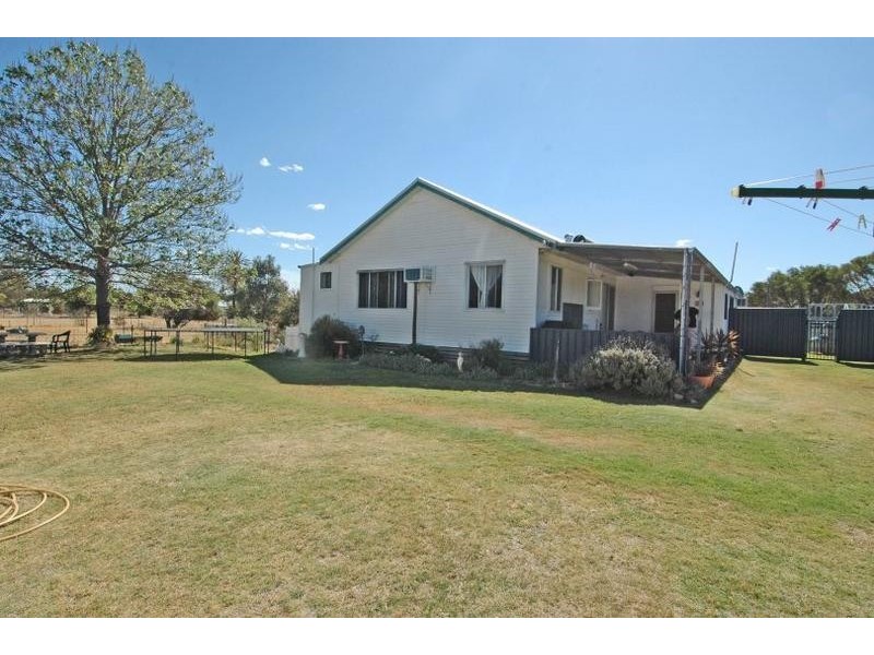 86 Brooking Street, Beverley WA 6304