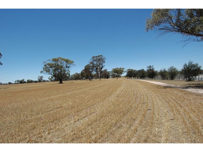 Lot 2,  YENYENING LAKE ROAD, Beverley WA 6304