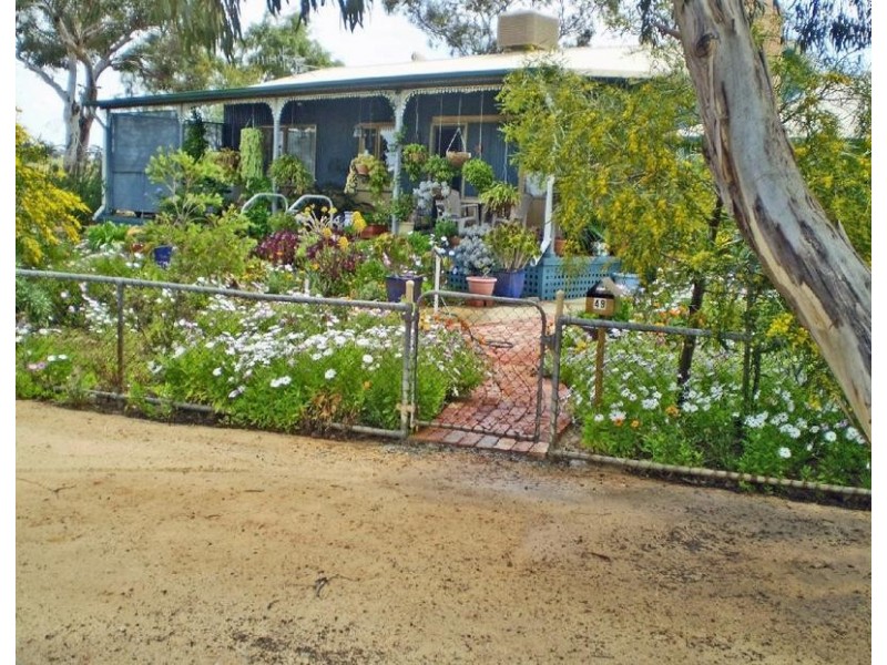 49 Murphy Street, Quairading WA 6383