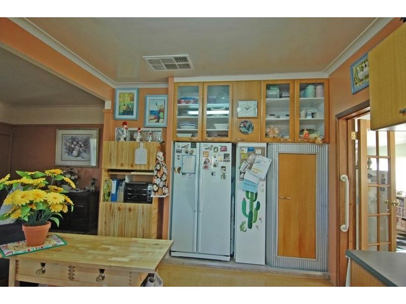 49 Murphy Street, Quairading WA 6383