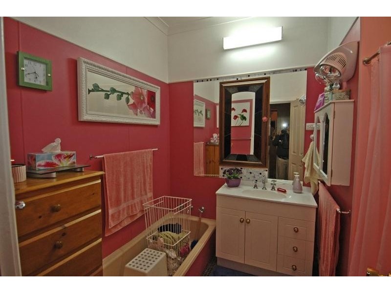 49 Murphy Street, Quairading WA 6383