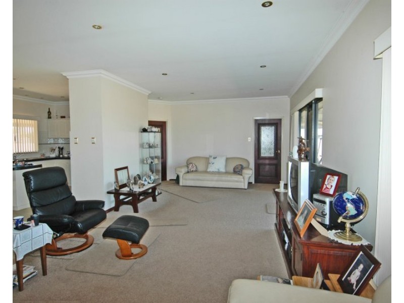3729 West Dale Road, Beverley WA 6304