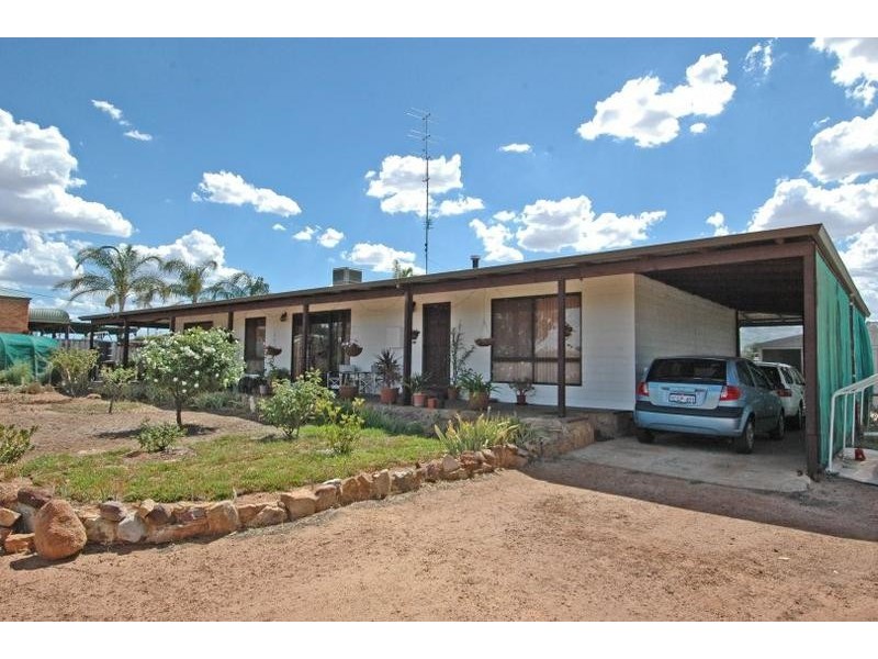 10 Henry Road, York WA 6302