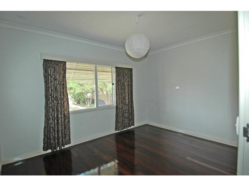 6 Forrest Street, Quairading WA 6383