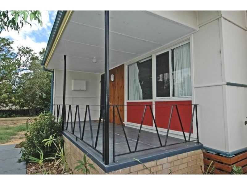 6 Forrest Street, Quairading WA 6383