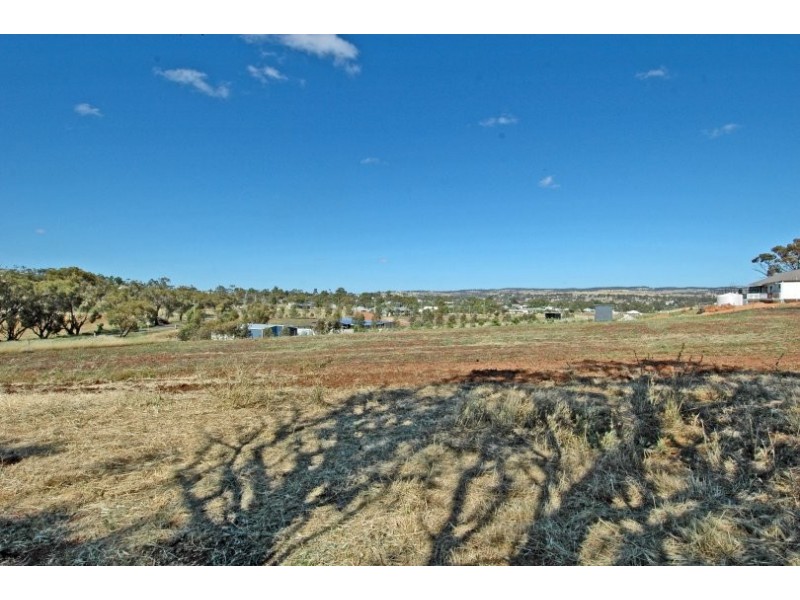 25 Camfield Place, York WA 6302